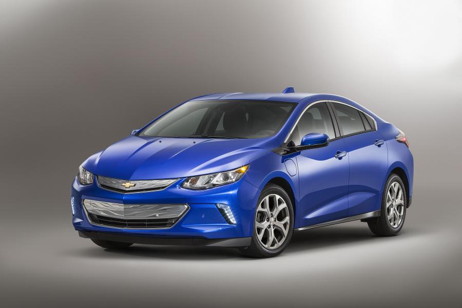  Chevrolet Volt 2015 года  (фото 1 из 23)